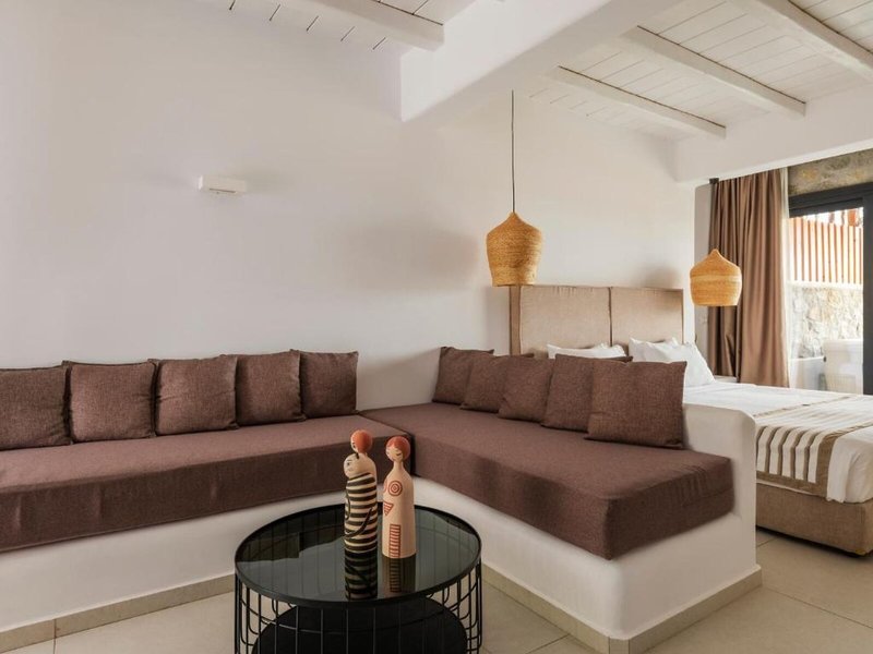 Ftelia Bay Boutique 23