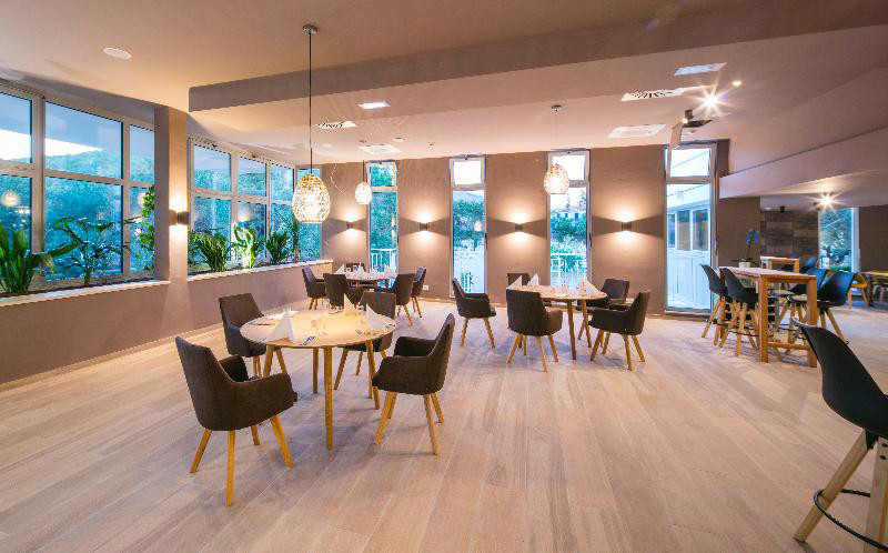 Aminess Vival Port9 Resort 9