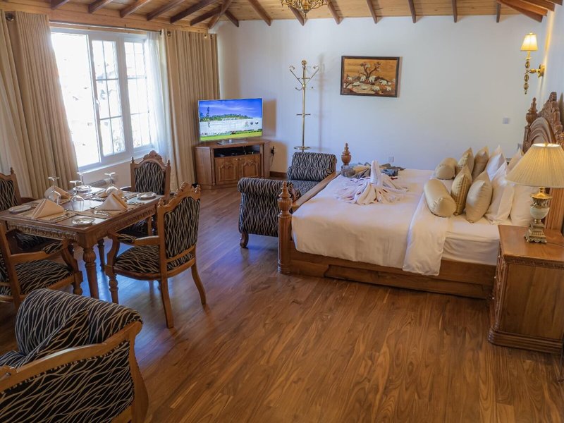 Araliya Green Hills Hotel 5