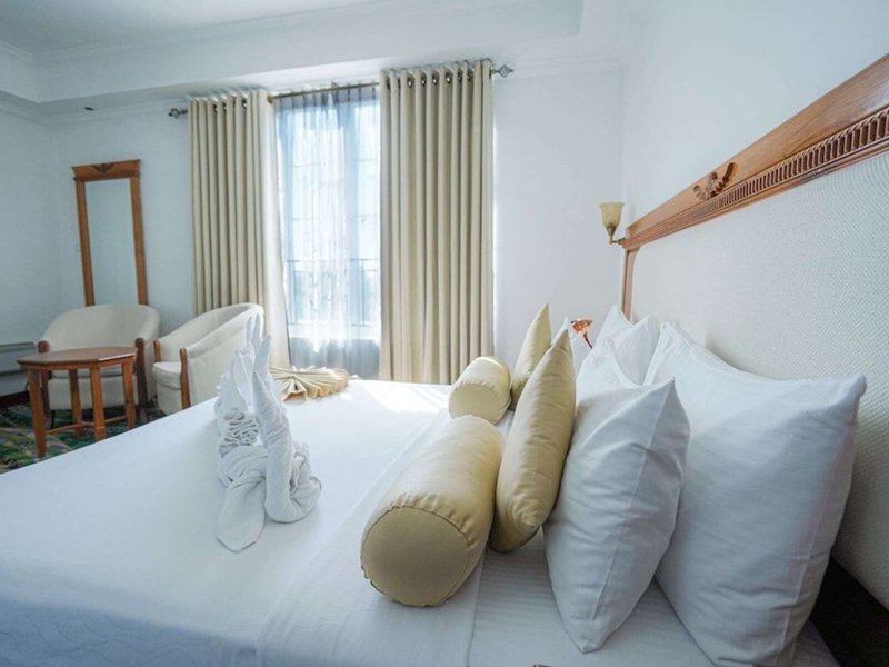 Araliya Green Hills Hotel 7