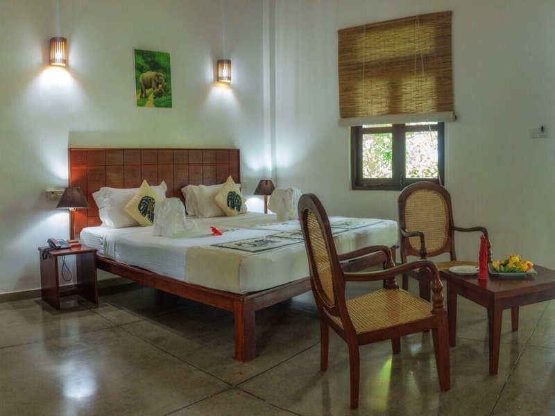 Camellia Resort and Spa 16