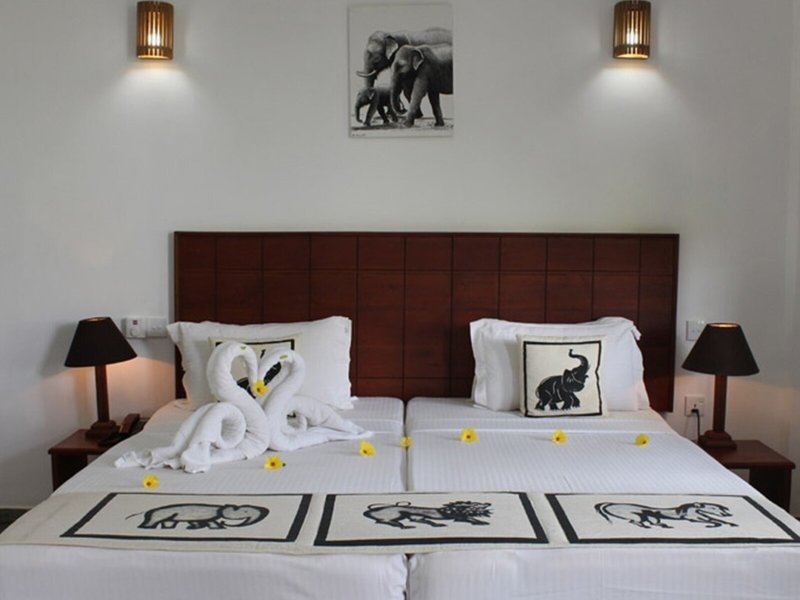 Camellia Resort and Spa 22