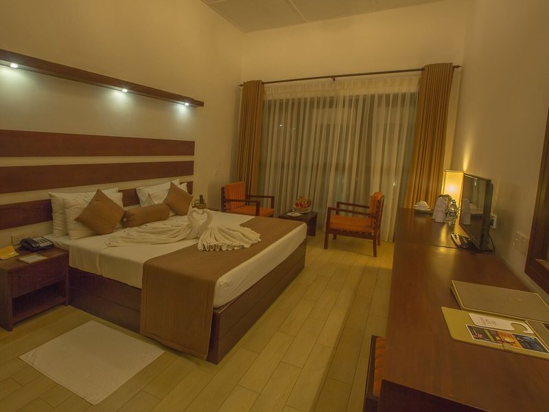 Avenra Beach Hotel 8