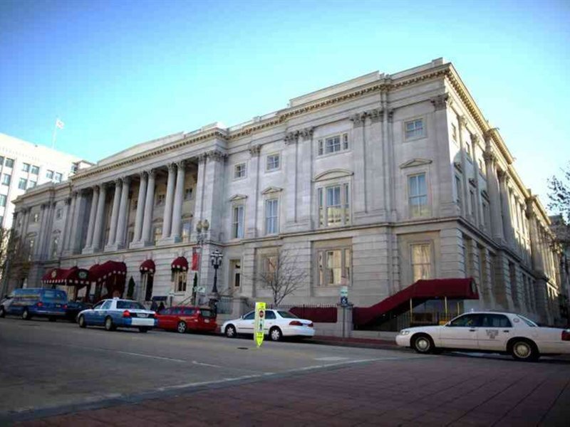Kimpton Hotel Monaco Washington DC 4 - Exterior