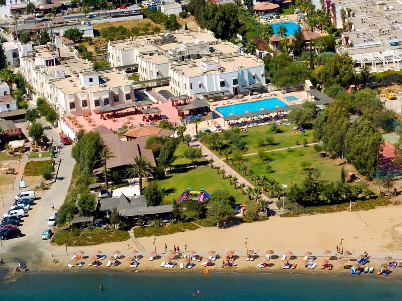 Cesars Bodrum Suites & Boutique by Blue Sea 8