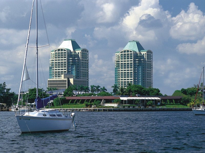 The Ritz Carlton Coconut Grove 3