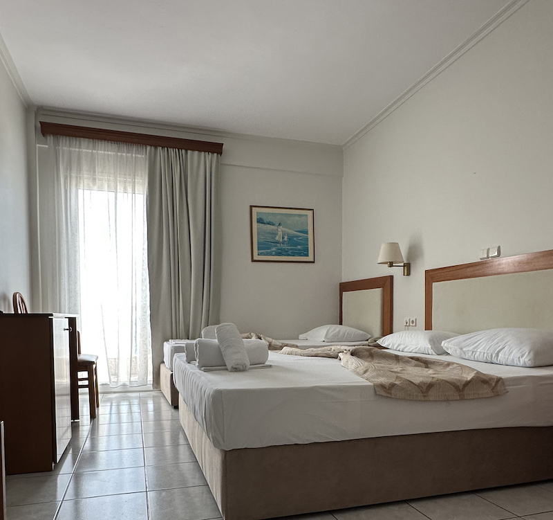 Hotel Ioni 7