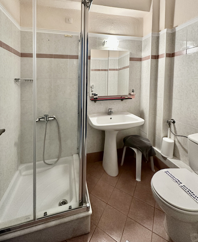 Hotel Ioni 9