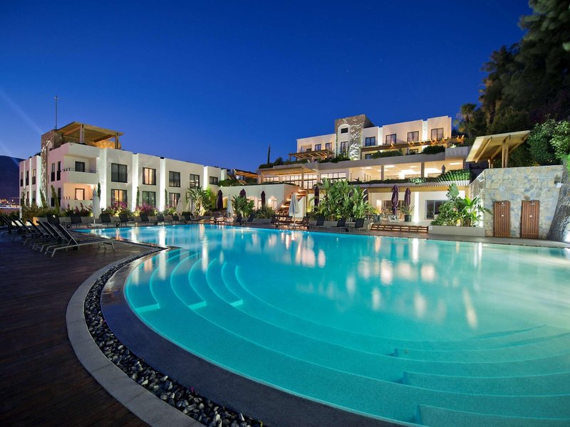 Ramada Resort Bodrum 13