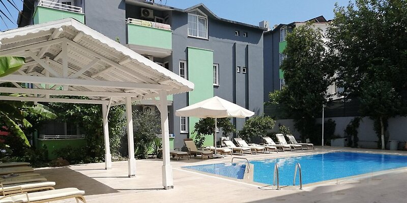Anita Noch Hotel 1