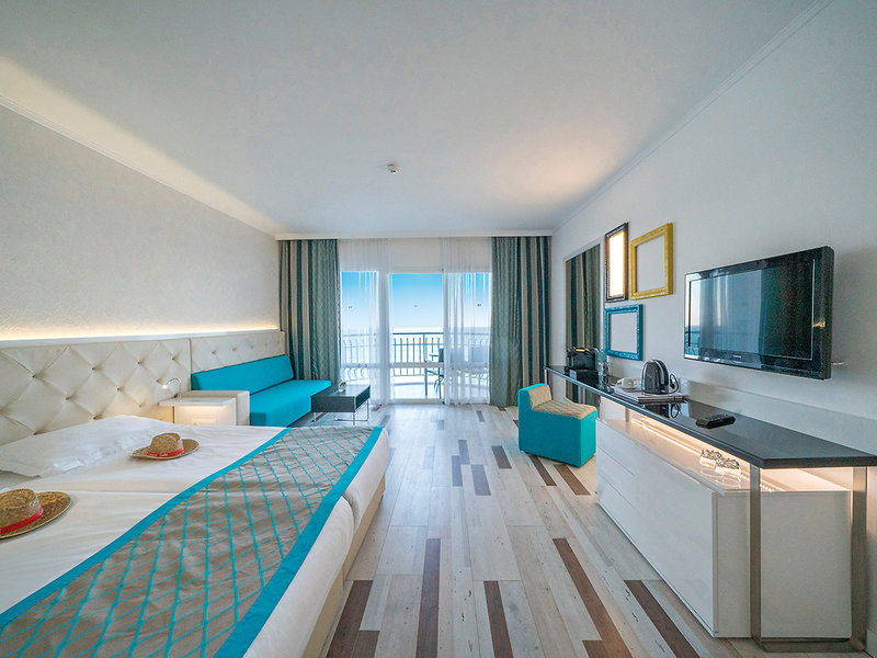 SENTIDO Marea 18