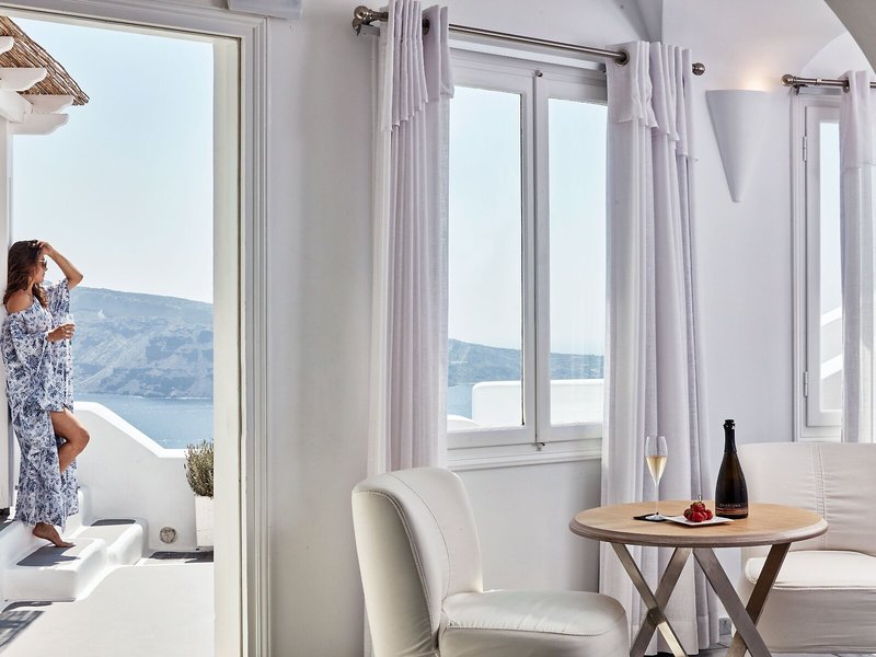 Charisma Suites 37