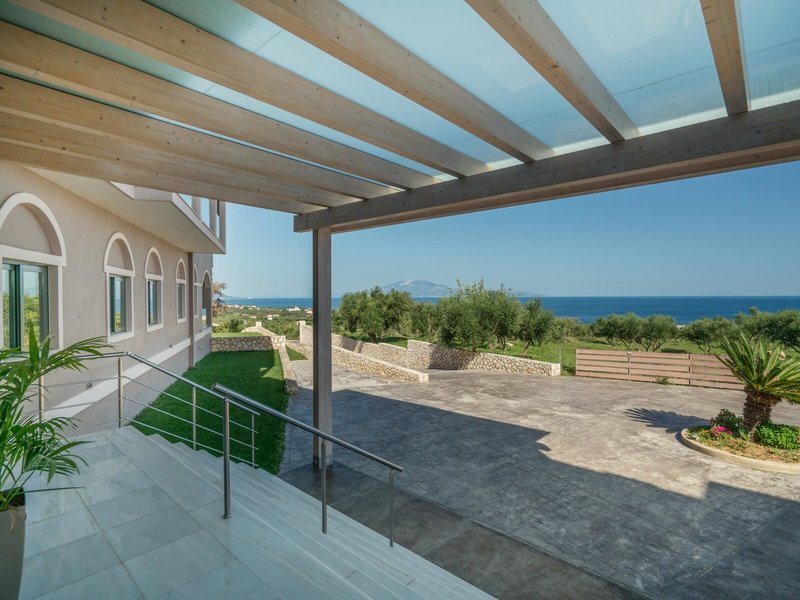 Elegance Luxury Executive Suites 3