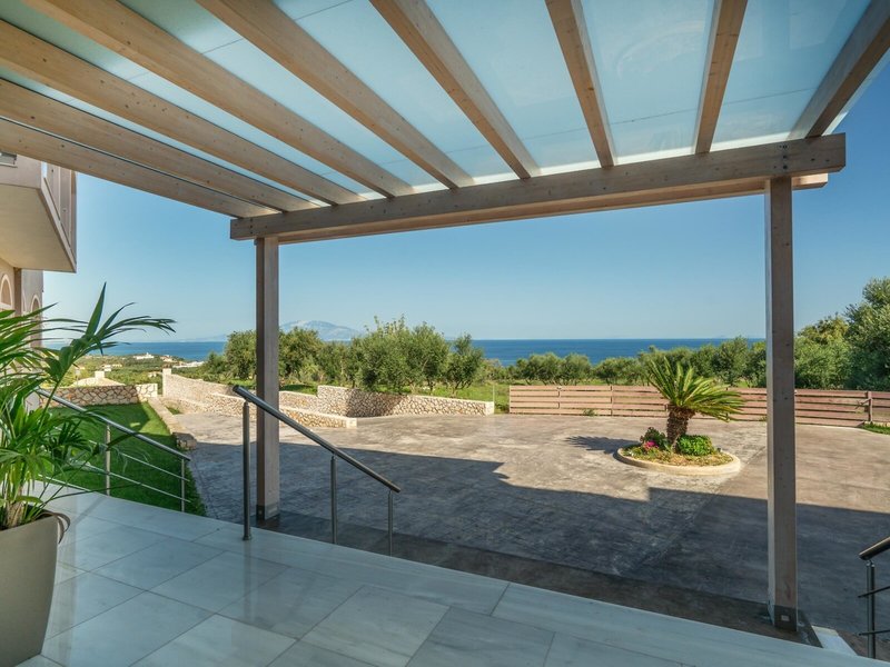 Elegance Luxury Executive Suites 4