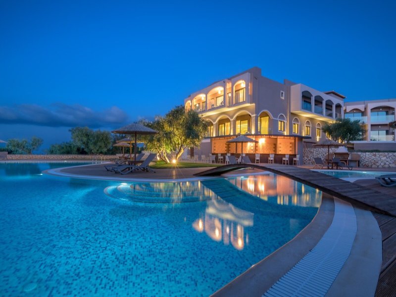 Elegance Luxury Executive Suites 5