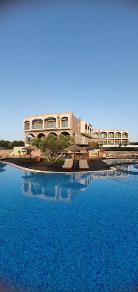 Elegance Luxury Executive Suites 9