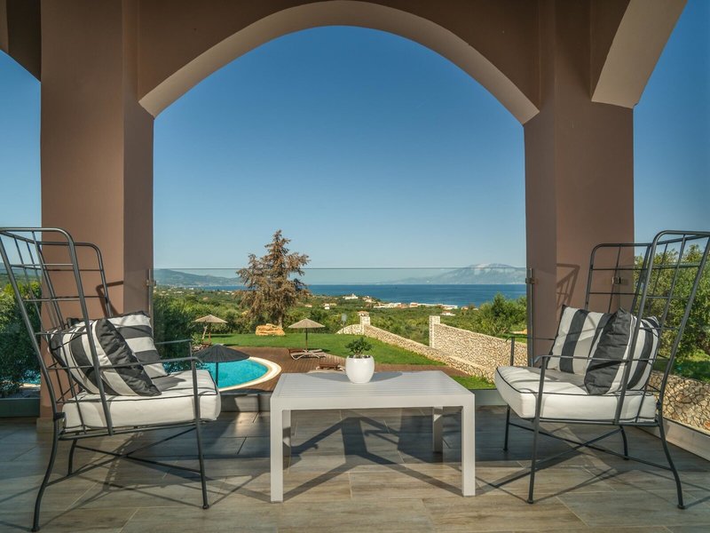 Elegance Luxury Executive Suites 12