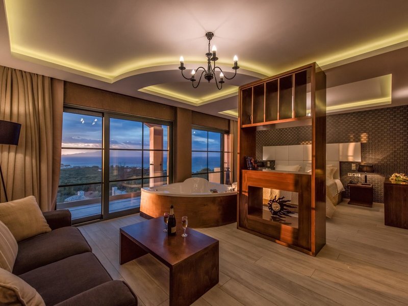 Elegance Luxury Executive Suites 13