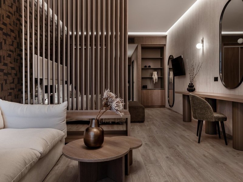 Elegance Luxury Executive Suites 25