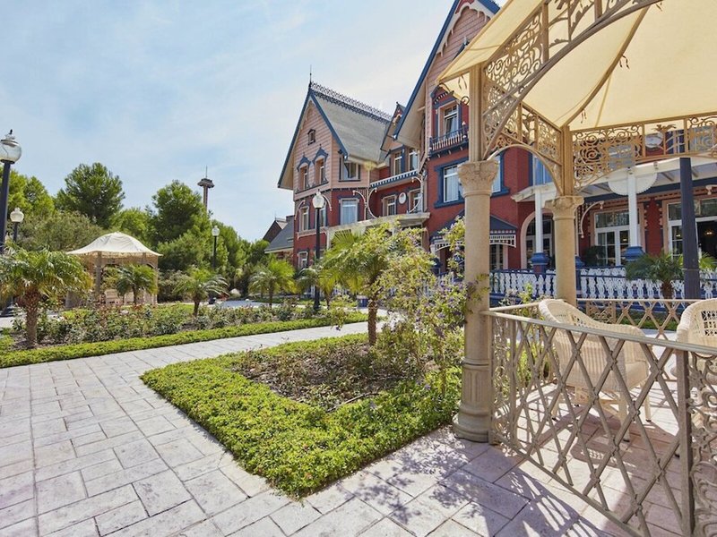 PortAventura Hotel Mansion de Lucy 3