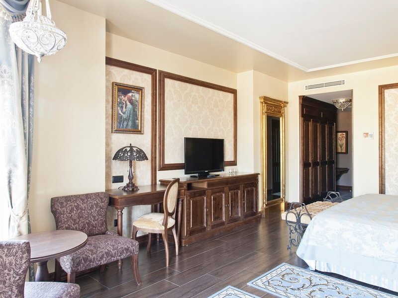 PortAventura Hotel Mansion de Lucy 20