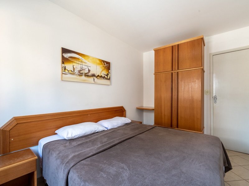 OYO Residencial Itacuruçá Apart Hotel 18 - Room Example