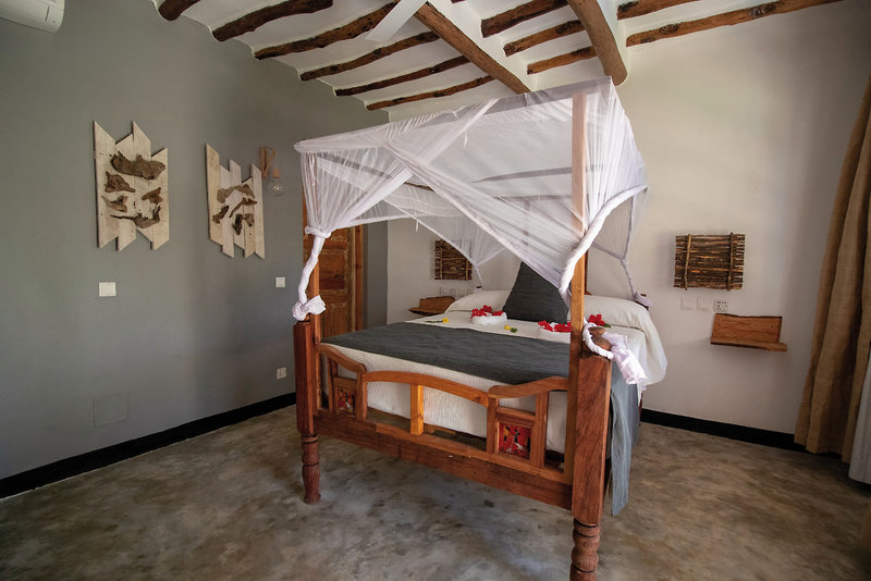 Nest Style Beach Zanzibar 7