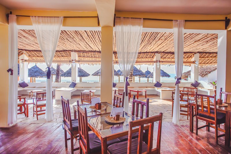 AHG Waridi Beach Resort & Spa 14