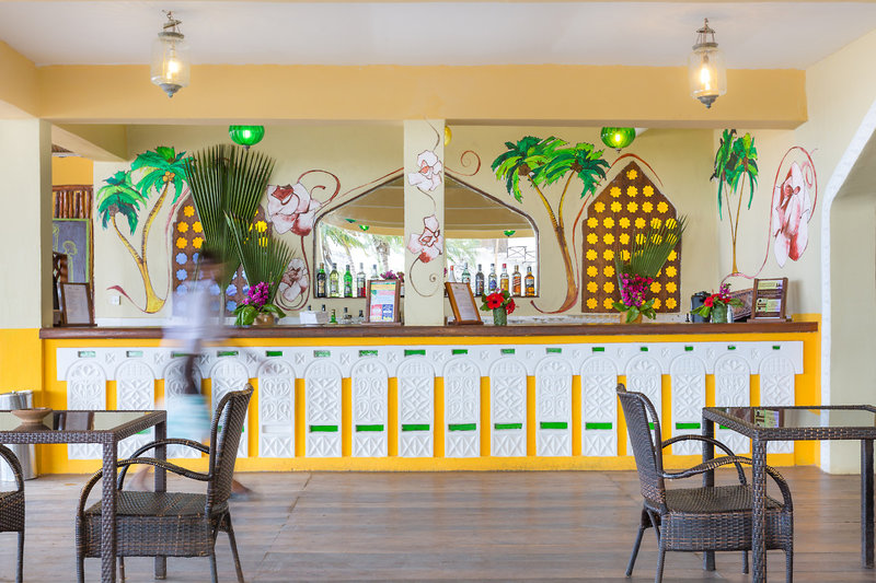 AHG Waridi Beach Resort & Spa 8