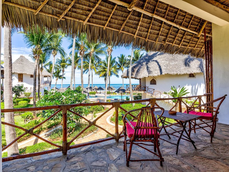 AHG Waridi Beach Resort & Spa 3