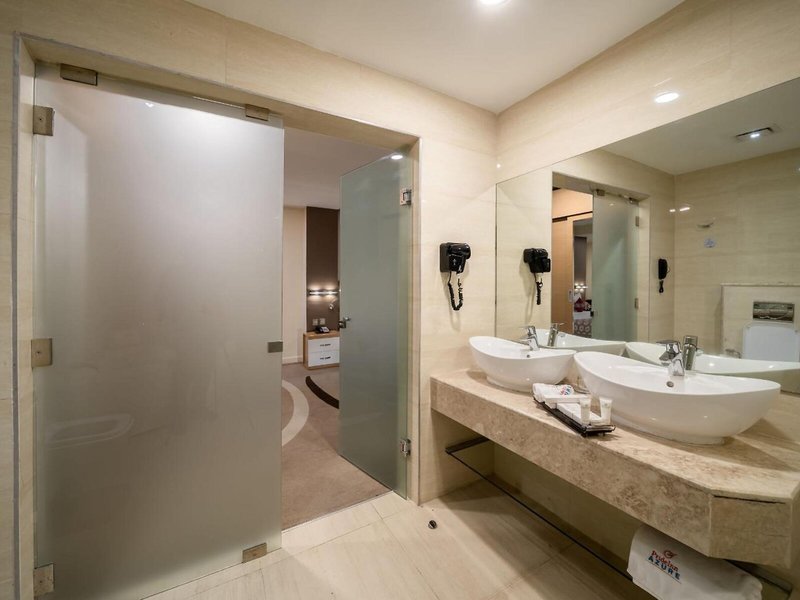 Azure Hotel Nairobi  44