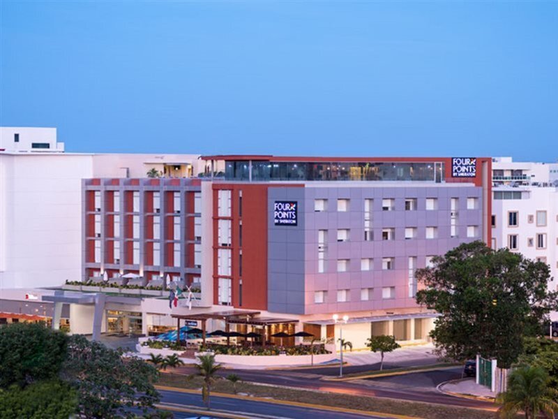 Four Points by Sheraton Cancun Centro 3