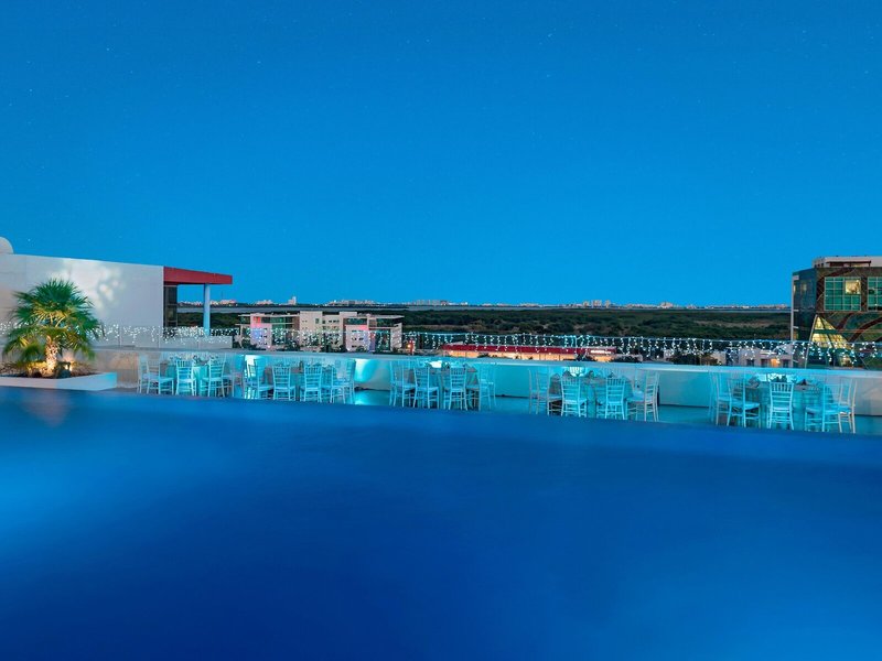 Four Points by Sheraton Cancun Centro 14