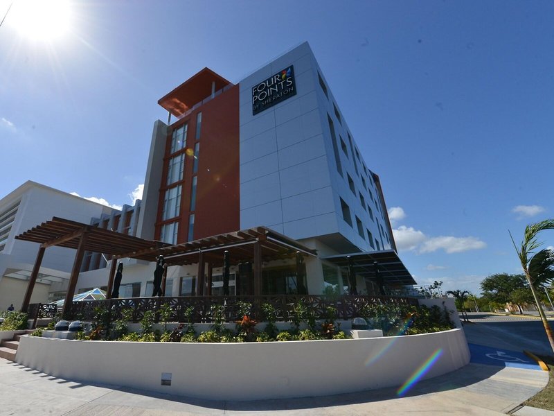 Four Points by Sheraton Cancun Centro 1