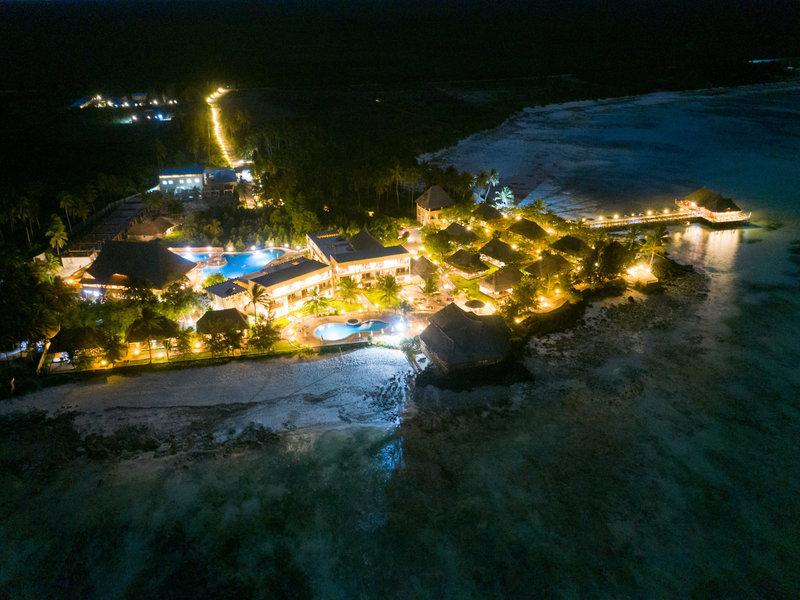 Reef & Beach Resort 1