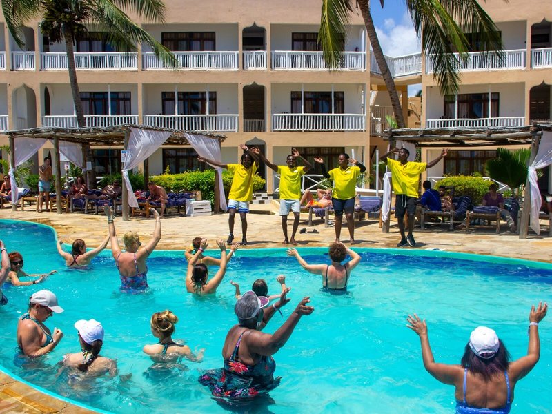 Reef & Beach Resort 10