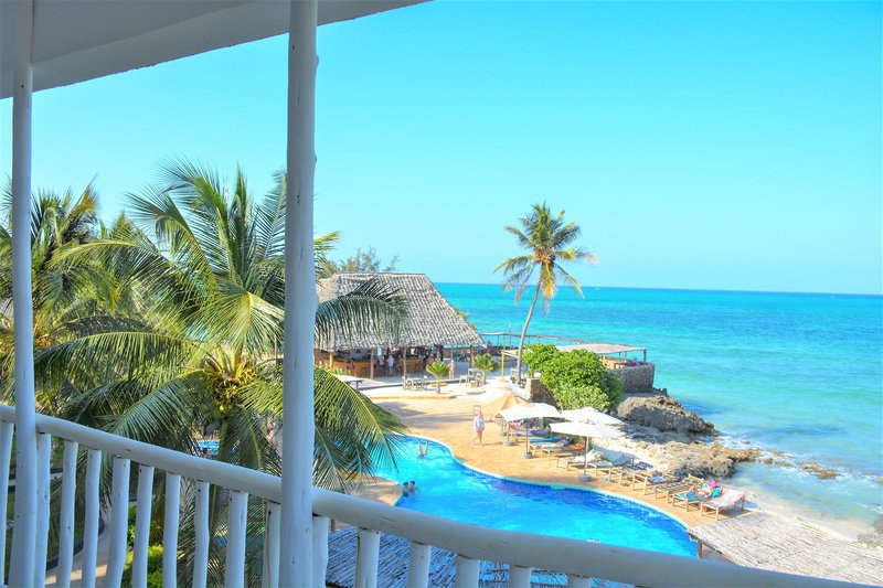 Reef & Beach Resort 1