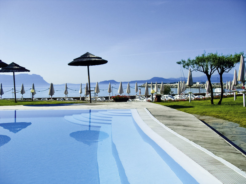 Hotel Resort & SPA Baia Caddinas 14
