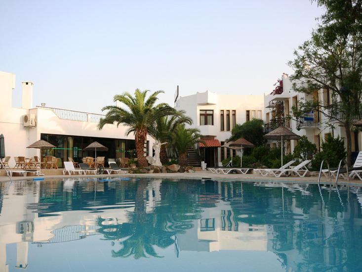 Club Flora 2