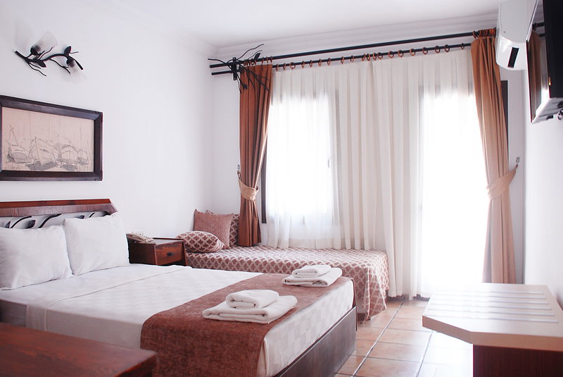 Flora Hotel 9