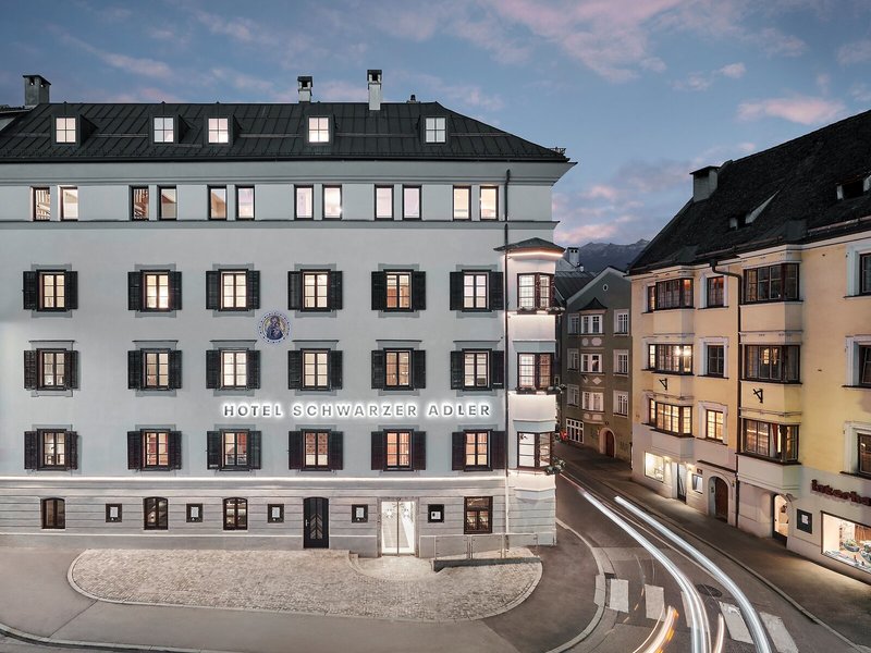 Schwarzer Adler Innsbruck 3