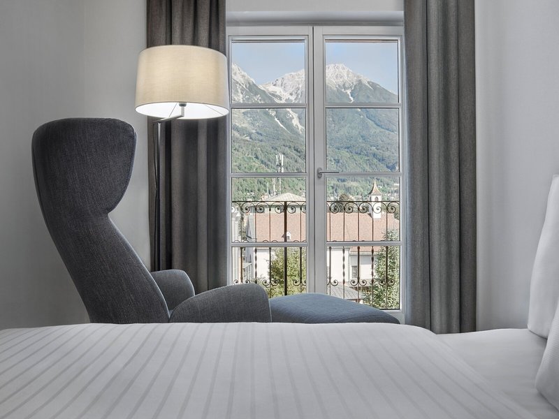 Schwarzer Adler Innsbruck 32