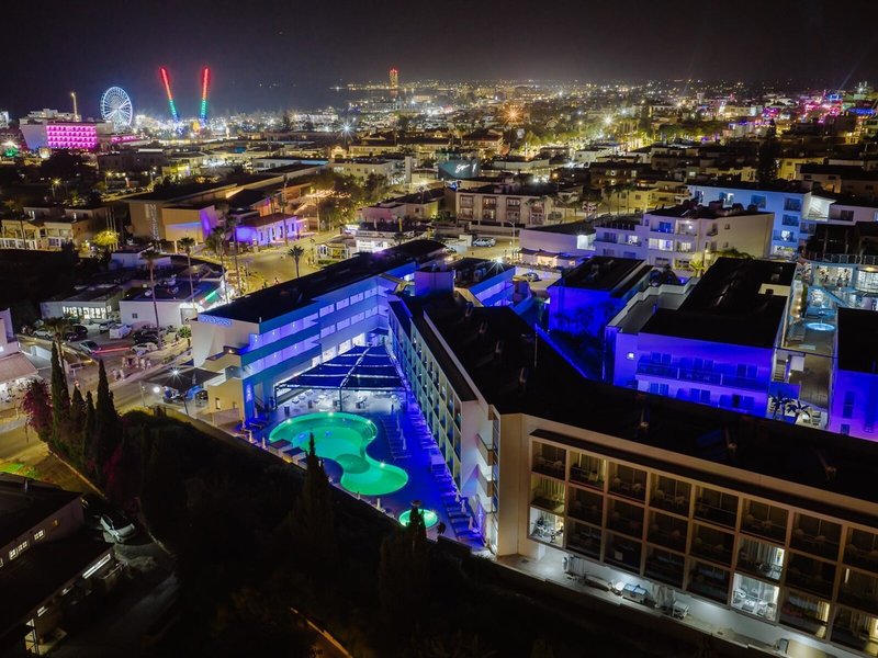 River Rock Hotel 5