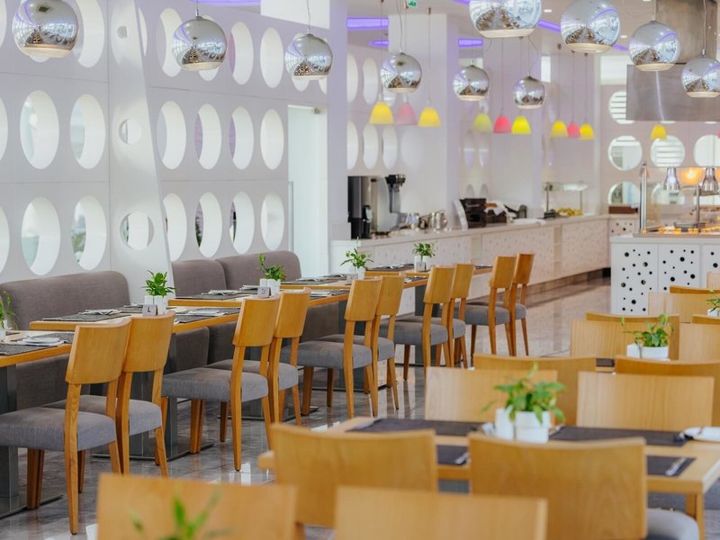 River Rock Hotel 20
