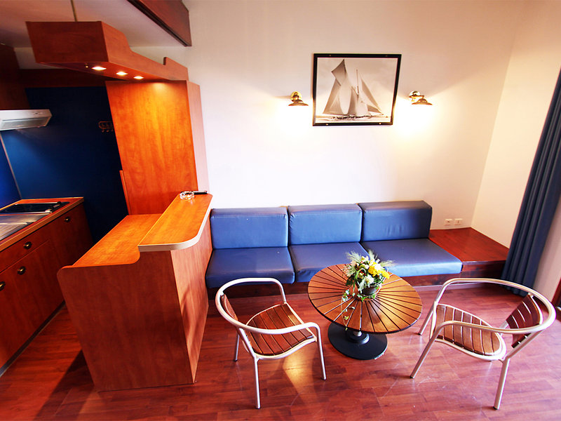 Residence Castell Verde 6 - Room Example