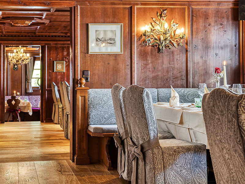 Gourmet- & Wellness-Hotel Alte Post 5