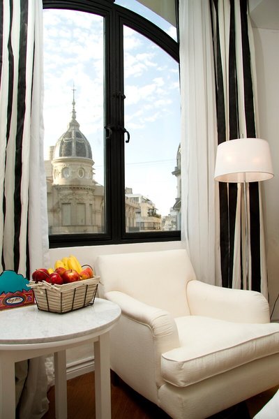 Tango de Mayo Hotel 28 - Bathroom Example