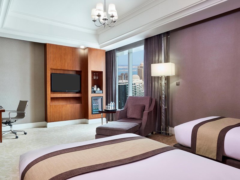 Best Plaza West Bay Hotel 35