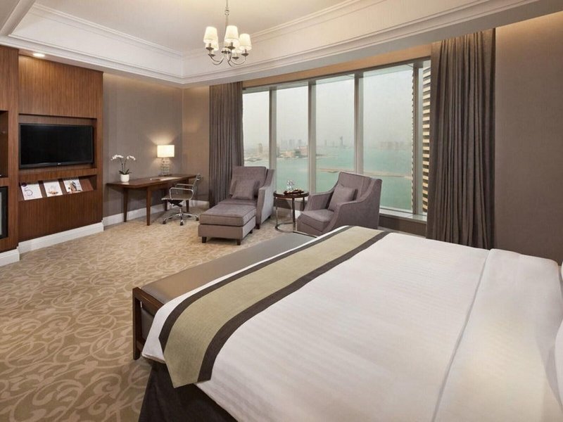 Best Plaza West Bay Hotel 40