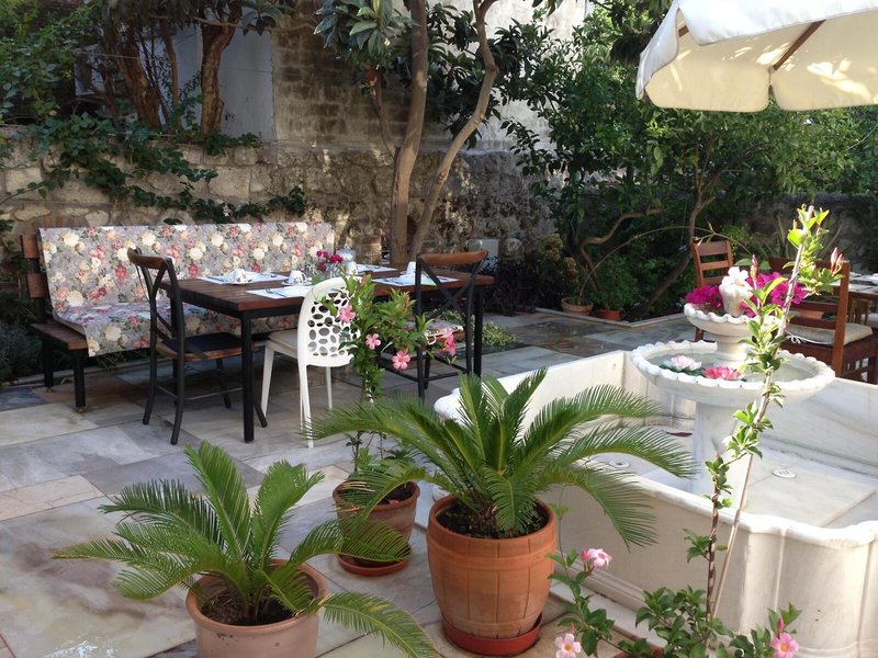 Kostem Otel 8
